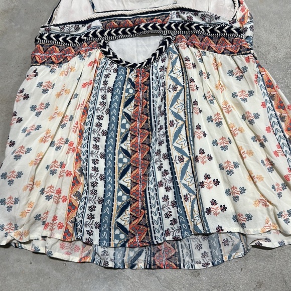 Tan with navy/peach flower design / size S /‎ skies are blue brand - Picture 7 of 8